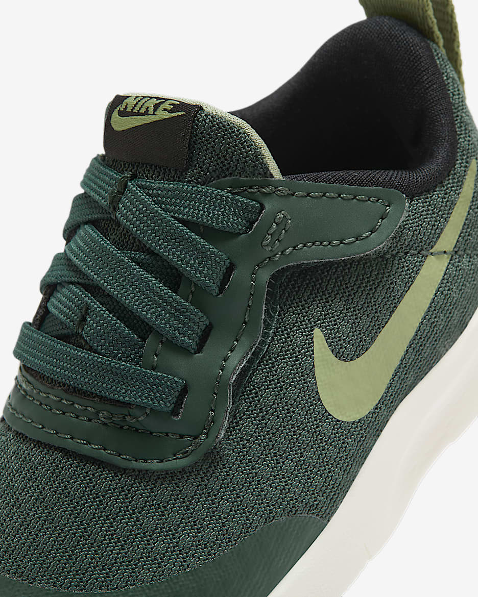 Nike tanjun little kid online